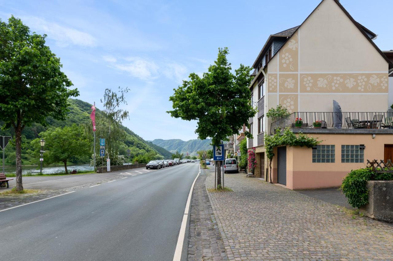 Haus Blaue Traube Mit Moselblick Appartement Ediger-Eller Buitenkant foto