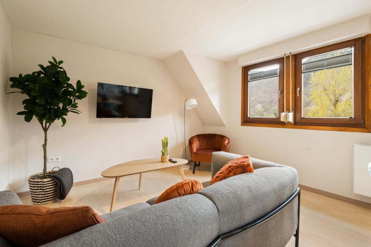 Haus Blaue Traube Mit Moselblick Appartement Ediger-Eller Buitenkant foto