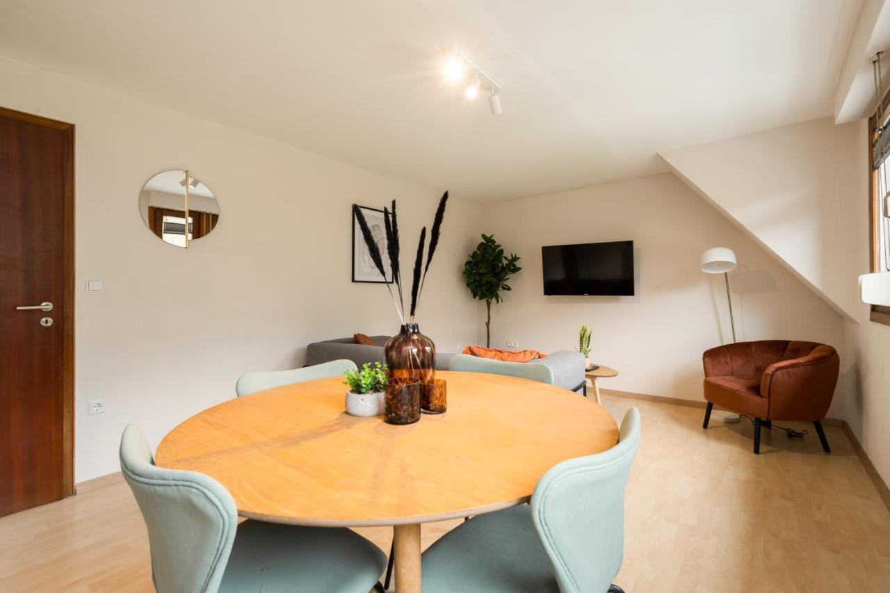 Haus Blaue Traube Mit Moselblick Appartement Ediger-Eller Buitenkant foto