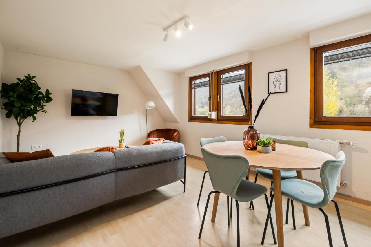 Haus Blaue Traube Mit Moselblick Appartement Ediger-Eller Buitenkant foto